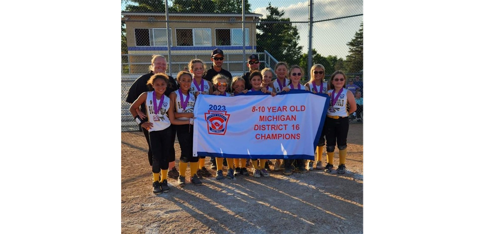 8-10 Year Old Softball District 16 Champions - Blissfield Area Little League